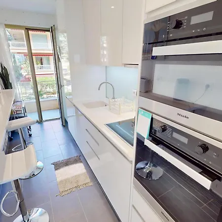 Апартаменты Spacieux 2p Renove Face Avec Terrasse Et Garage - Fr-1-196-381 *