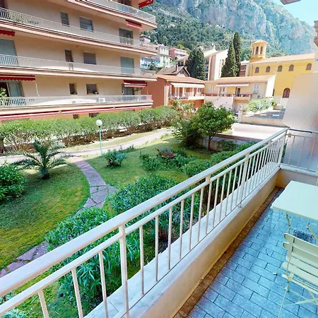 Spacieux 2p Renove Face Avec Terrasse Et Garage Apartmán *