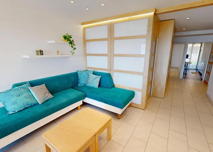 Spacieux 2p Renove Face Avec Terrasse Et Garage - Fr-1-196-381 Apartmán Menton