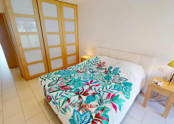 Apartmán Spacieux 2p Renove Face Avec Terrasse Et Garage - Fr-1-196-381 Menton